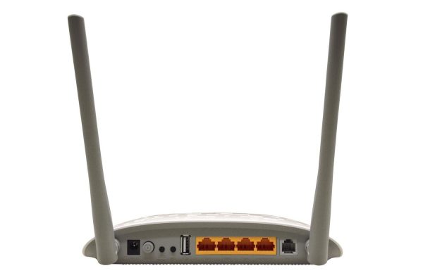 MODEM ROUTEUR AVEC 4 PORTS RJ45 LAN MEGA ET 2 ANTENNES DE 2.4GHZ - 4DBI - VDSL/ADSL - TP-LINK