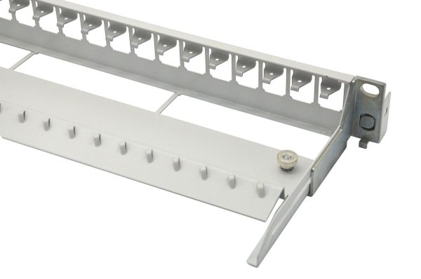 4525391791 LEXCOM PATCH PANEL 19" 24 PORT LIGHT GREY - LEXCOM