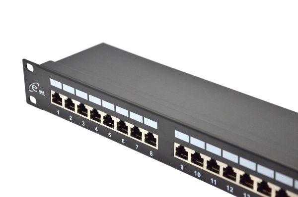 PANNEAU DE BRASSAGE 1U 24 PORTS CAT6 FTP - METALLIQUE - NOIR - ENET